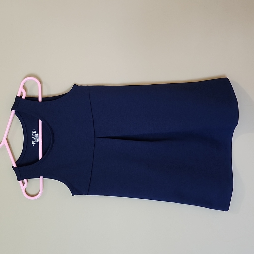 Children place girls dress sleeveless